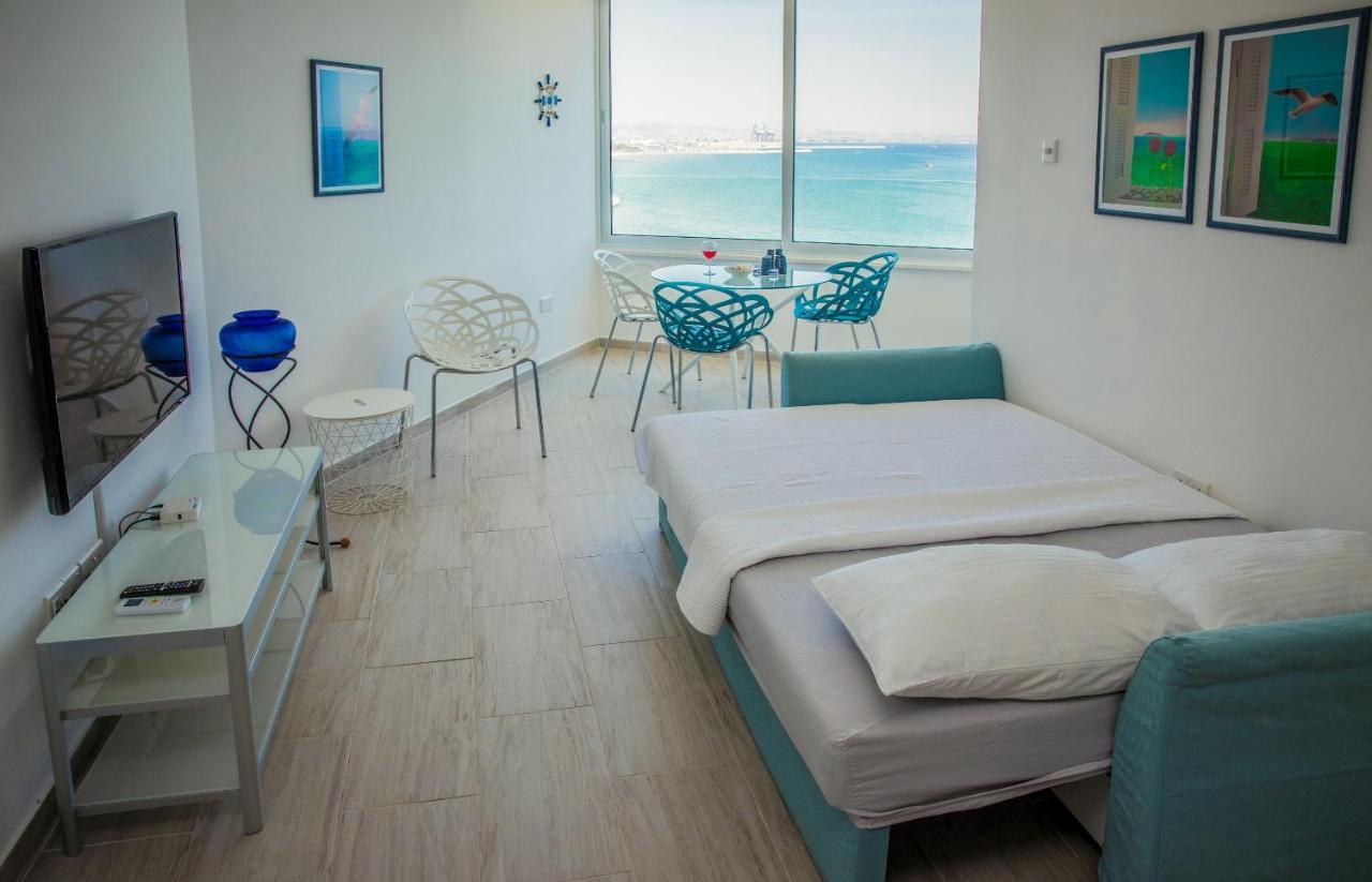 Luxury Penthouse 1Br-Seafront-Seasonal Pool-Central Larnaca Eksteriør billede