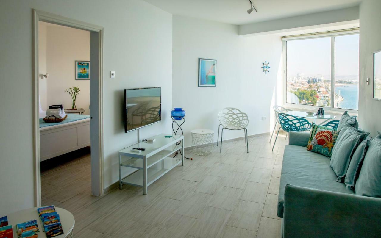 Luxury Penthouse 1Br-Seafront-Seasonal Pool-Central Larnaca Eksteriør billede